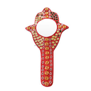 Miroir à main artisanal perlé avec paillettes et poignée élégante, léger et portable pour cosmétiques - Product Image 1