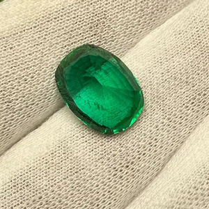 Esmeralda Zambiana Natural, Corte Cojín, Verde Facetado, Calidad AAA, 6.0 Quilates, para Joyería, Precio Razonable, Gems International - Product Image 3