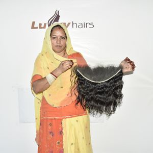 Cheveux humains indiens bruts HD 13*6 Frontal ondulé non traité, produit de la meilleure qualité, couleur noire, extensions vierges alignées sur les cuticules - Product Image 4