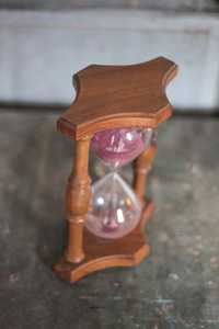 Reloj de Arena Tradicional Hecho a Mano con Arena Rosa y Cristal, Regalo para Papá, Hombres, Mujeres, Personas Mayores, Jubilación, Aniversario - Product Image 4