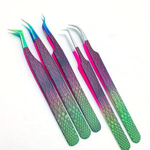 Pince à cils professionnelle en acier inoxydable à pointe fine pour extensions de cils – Outil d'extension de cils 699 - Product Image 4