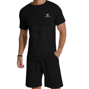 Conjunto de pantalones cortos y camiseta para hombre de corte moderno, estilo elegante, transpirable y cómodo. - Product Image 2