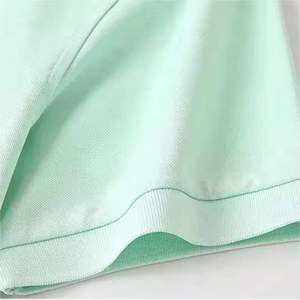 Polo à manches courtes vert clair pour homme, en coton, couleur unie, col boutonné décontracté, respirant, coupe classique - Product Image 3