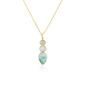 Collier de mode pour femme avec pendentif en pierre de lune naturelle et larimar, en laiton plaqué or 18 carats, serti clos, avec chaîne - Product Image 1