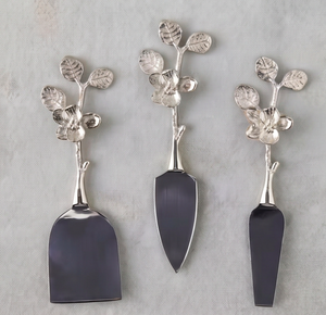 Brass Casting Leaf Design <b>Cheese</b> <b>Knife</b> <b>Set</b> With Elegant Spatula Perfect For Tabletop Dining Use And Luxury Kitchen Use - Product Image 3