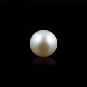Natural Loose Pearl 5.2 Carat Pink White Gemstone for Jewelry Making - Product Image 1