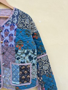 Chaleco de Invierno Hecho a Mano en India, 100% Algodón Ecológico, Acolchado, Antiarrugas, Transpirable, de Secado Rápido, con Bolsillo Delantero, Corte Regular - Product Image 4
