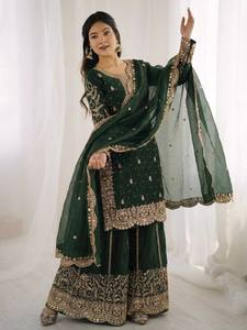 Traje Anarkali Tradicional Indio-Pakistaní Verde para Mujer con Dupatta, Bordado, de Seda, Largo hasta el Suelo, Corte Regular - Product Image 4