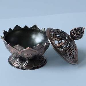 Premium Home Fragrance Bakhoor Incense <b>Burner</b> with Arabic Patterns Metal Religious Use for Hospitality Hotels and Villas - Product Image 3