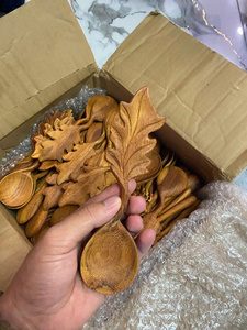 ช้อนไม้ลายดอกไม้สามดอก ของตกแต่ง ของขวัญ คุณภาพสูง งานฝีมือดั้งเดิม สง่างามทันสมัย ราคาส่งที่ดีที่สุด - Product Image 2