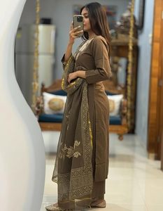 Women's Rayon Viscose Straight fit Printed Embroidered <b>Kurta</b> with Pant & Dupatta Ethnic <b>Kurta</b> Set for Women Daily Office - Product Image 2