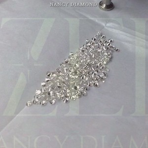 เพชรขาวทรงกลมสี H ความสะอาดระดับ VVS ได้รับการรับรอง - Product Image 3