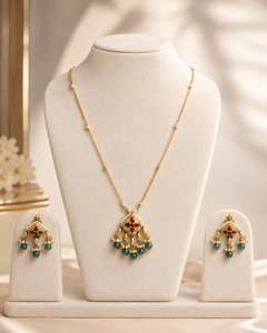 Ensemble collier et boucles d'oreilles en perles plaqué or 22 carats pour femmes, idéal pour les mariages et les soirées - Product Image 4