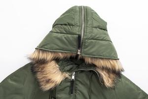 Chaqueta Bomber Negra para Hombre con Capucha de Piel, Cortavientos, Gruesa, de Poliéster, con Cierre de Cremallera, Abrigo Casual de Invierno, Corta - Product Image 4