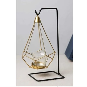 Portavelas Colgante de Metal, Diseño de Última Tendencia para Decoración de Bodas, Hoteles, Restaurantes y Oficinas - Product Image 1