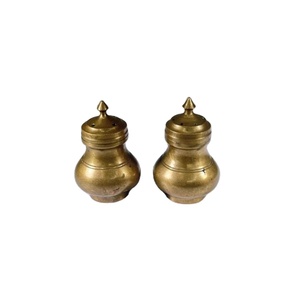 Salière et poivrière en laiton avec couvercles, style vintage, portables, pour la table, décoration de mariage - Product Image 1