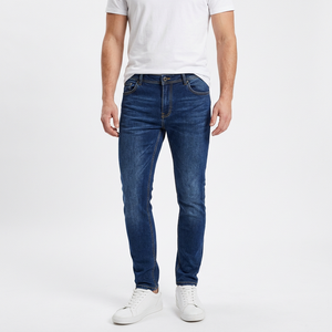 Jean décontracté pour homme grande taille, coupe droite, respirant, bleu délavé moyen, en denim uni, écologique, poids moyen, 100 % coton - Product Image 6