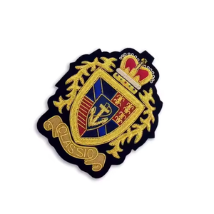 Badges en fil de broderie bouillon, nouveau design, faits main, broderie feuille d'or, conception personnalisée OEM, 2026 - Product Image 1