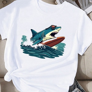 เสื้อยืดผู้หญิงแว่นตากันแดดฉลามผจญภัยในมหาสมุทร - Product Image 4