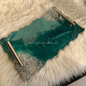 Plateau de service en résine bleu océan personnalisé avec des paillettes argentées, plateau de service moderne de luxe lavable, qualité supérieure pour la cuisine - Product Image 1