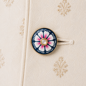 Botón de latón con diseño de flor esmaltada, centro de cuarzo rosa, blanco y azul, joyería formal para hombre - Product Image 3