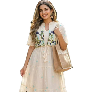 Kurti prêt-à-porter en soie Georgette brodée multicolore, style occidental, motif floral imprimé, longueur genou, pour usage quotidien - Product Image 1