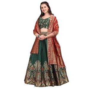 Lehenga Choli brodé vert avec veste rouge, col rond, coupe trapèze, robe de mariée longue jusqu'au sol - Product Image 1