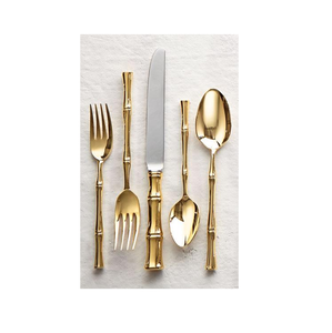 Juego de Cubiertos de Acero Inoxidable de 5 Piezas con Diseño de Hoja de Lujo, Cuchillo, Tenedor y Cuchara con Adornos Dorados, Apto para Lavavajillas y Sostenible - Product Image 4