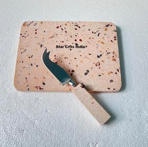 Planche à découper en terrazzo avec couteau, design moderne, planche à découper, plateau de service pour fromage, fait main, durable, compatible lave-vaisselle - Product Image 1