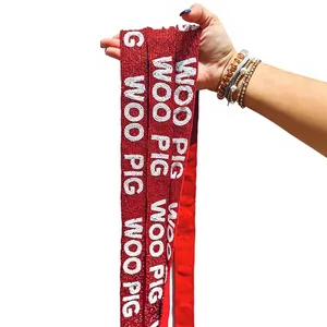 CRYSTAL CRAFT Woo Pig Sangle de sac personnalisée avec nom, faite main, brodée et perlée, en coton, NOUVEAU, bandoulière pour l'école, le stade, l'université, les événements sportifs - Product Image 1