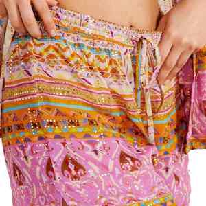 Shorts de Playa para Mujer, Diseño Floral, Impresión Digital, Tela de Secado Rápido, Transpirable, Logotipo Personalizado, Estilo Isleño, Verano - Product Image 3