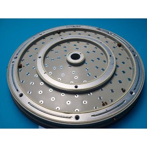 Pommeau de douche AMAT Centura Enabler 1 pour distribution de gaz, utilisé comme pièce détachée d'équipement semi-conducteur d'occasion - Product Image 3