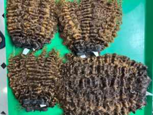 CDYHAIRVN Meilleure Vente Cheveux Bruts Bouclés Birmans Jerry Curl Extensions à Double Trame Fabriquées à la Machine Donneur Unique Sans Mélange 8-40 Pouces Direct Usine - Product Image 3