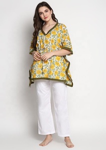 Bonito caftán amarillo para mujer, estampado a mano, diseño Floral, hasta el suelo, adornos verdes naturales para la temporada de primavera - Product Image 3