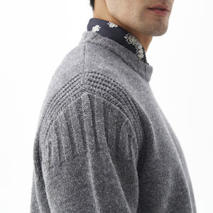 Pull à col rond pour homme, tricot personnalisé, col rond jacquard, cachemire, laine mérinos, tricot torsadé, fabricant de vêtements OEM - Product Image 3