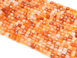 Perles en cornaline facettées en forme de cube - 15 pouces, 4 mm environ, orange multi-tons, pierre naturelle, fournitures pour la fabrication de bijoux, vente en gros, nouveauté - Product Image 4