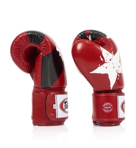 Guantes de Boxeo Fairtex Profesionales, Nuevos, Rojos y Negros, con Logotipo Personalizado, para Entrenamiento y Combate de Muay Thai y MMA, de Cuero Genuino - Product Image 4