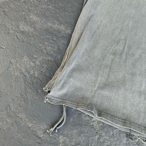 เสื้อยืดผู้ชายสไตล์วินเทจ ผ้าคอตตอน 100% หนานุ่ม ซักย้อมสีแบบ Stone Washed ขาดๆ แบบ Distressed พิมพ์ลายกราฟิก DTG ขนาดใหญ่พิเศษ รับผลิตตามสั่งขายส่ง - Product Image 3