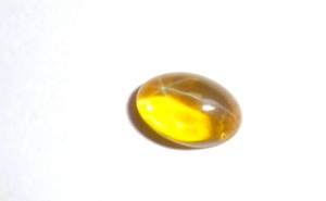 Zafiro Estrella Amarillo Transparente Ovalado de 4x6 mm, 0.4 Quilates, Creado en Laboratorio, Cabujón Pulido con Efecto de Estrella de 6 Puntas para Joyería - Product Image 5