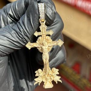 Pendentif Croix 3D Personnalisé, Breloque Religieuse, Testé au Diamant VVS1 D, Moissanite Véritable, Argent 925, Luxe Plaqué Or 18K - Product Image 6