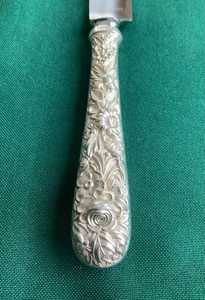 มีดเนยเงินสเตอร์ลิงพร้อมด้ามจับลายดอกไม้ ใบมีดสแตนเลส อุปกรณ์ครัว - Product Image 3