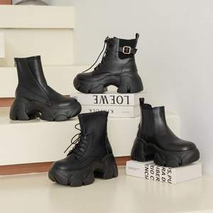 Bottines à plateforme à talon épais de 8,5 cm pour femme Ann'S, en cuir véritable, fermeture éclair, doublure de talon rembourrée pour un confort accru - Product Image 2