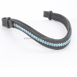 Productos ecuestres para carreras de caballos: Diadema de cuero acolchada decorativa con cristales y pedrería hecha a mano para caballos de tamaño cob completo. - Product Image 4