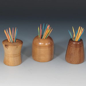 Support à cure-dents en bois sur mesure, portable et anti-poussière, rond, pour accessoires de cuisine d'hôtel (vente en gros) - Product Image 5