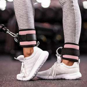 สายรัดข้อเท้าแบบสายเคเบิลสำหรับเครื่องออกกำลังกาย ใช้ได้ทั้งชายและหญิง สวมใส่สบาย ป้องกันอย่างมืออาชีพ ปรับแต่งได้ ผลิตจากไนลอนและนีโอพรีน พร้อมห่วงรูปตัว D รองรับน้ำหนักสำหรับผู้ชายและผู้หญิง - Product Image 2