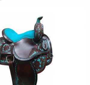Selle de barrel racing western avec des accents en daim turquoise vif et des motifs floraux complexes. Disponible en 15 pouces. - Product Image 4