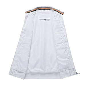 Chaqueta Bomber Impermeable y Cortavientos para Hombre, con Capucha, Cuello Alto, Logotipo Frontal, Ajuste Delgado, de Alta Calidad, Personalizable al por Mayor, Último Modelo - Product Image 3