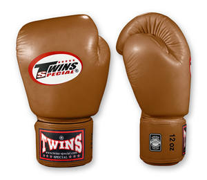 Guantes de Boxeo de Piel Profesionales de Alta Calidad para Muay Thai y Sanda, Diseño de Logotipo Personalizado, Multicolores, para Entrenamiento y Sparring de MMA - Product Image 1