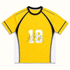 Maillot de football personnalisé pour homme, rouge, manches courtes, numéro 18, col rond, en maille polyester respirante, pour toutes les saisons - Product Image 6