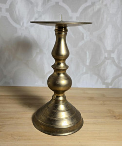 Aluminum metal Texture Gold Finishing T Light Candle Holder Stand For Table Top Centerpiece <b>Candlestick</b> Holder - Product Image 1